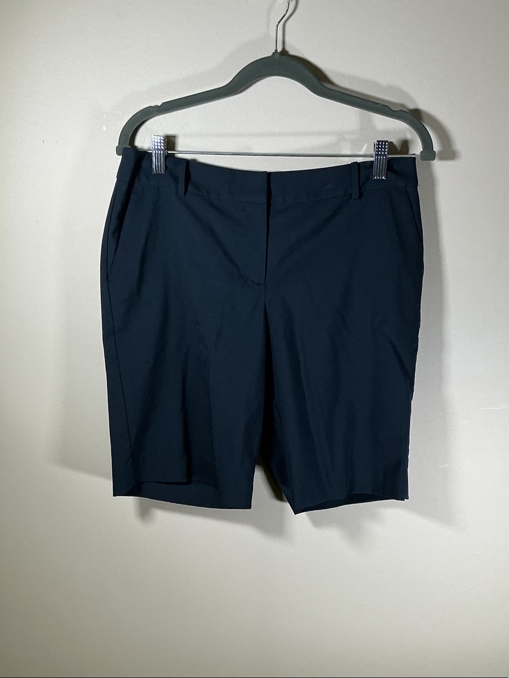J. Jill Navy Wool Bermuda Shorts Size 8 Career Casual Minimalist